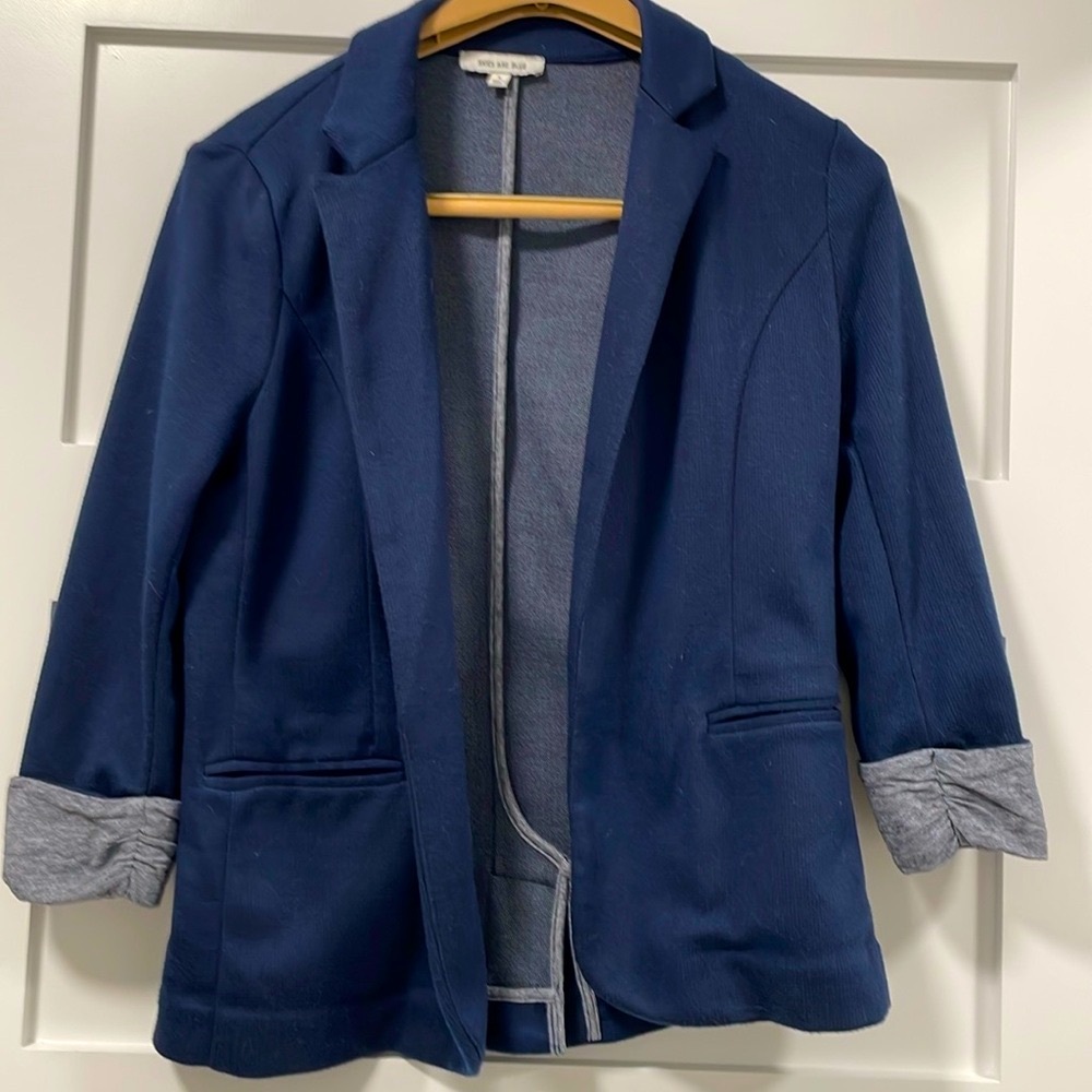 Skies are Blue jacket with ruched sleeves